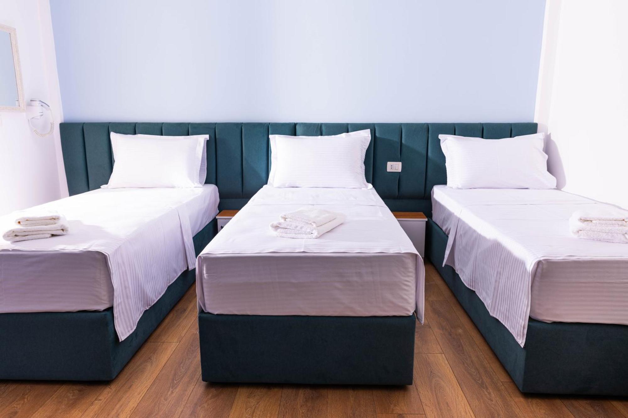 Hotel Vila Max Dıraç Dış mekan fotoğraf