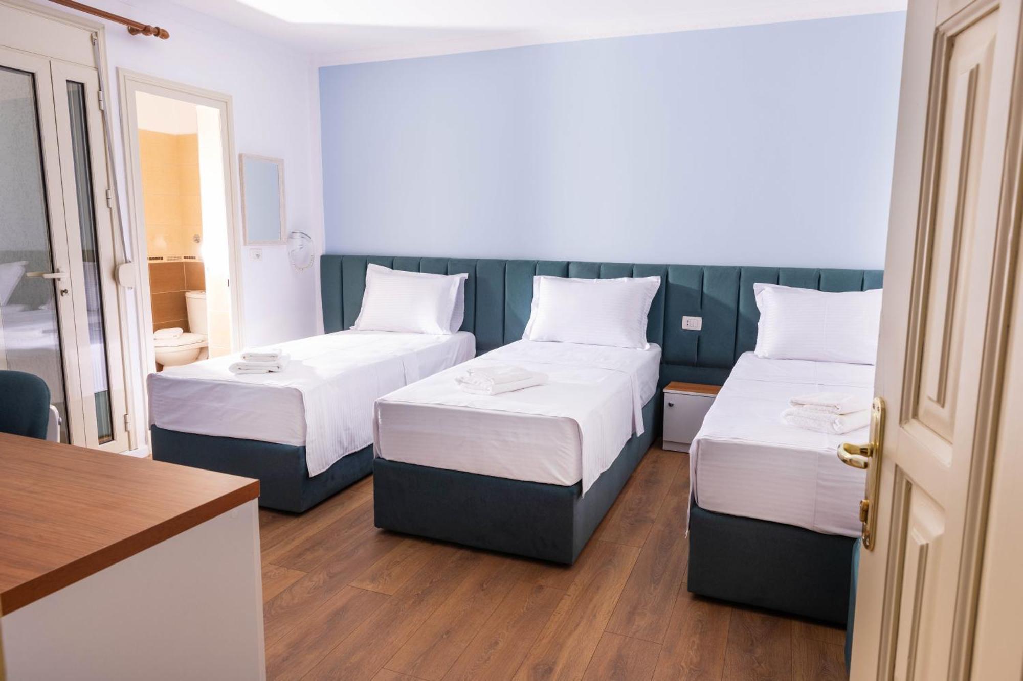 Hotel Vila Max Dıraç Dış mekan fotoğraf